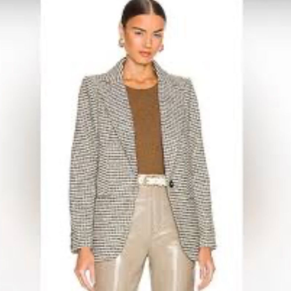 ASTR the Label Harlow Blazer in Hazelnut Plaid